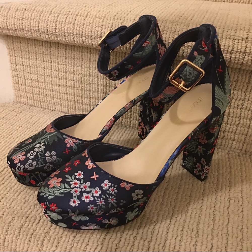 floral print heels